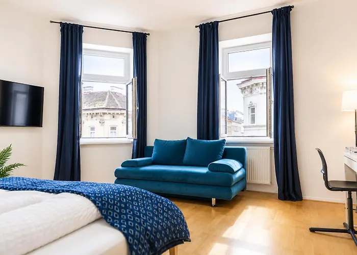 Apartamento Spacious & Elegant 2br Near Wiener Stadthalle *
